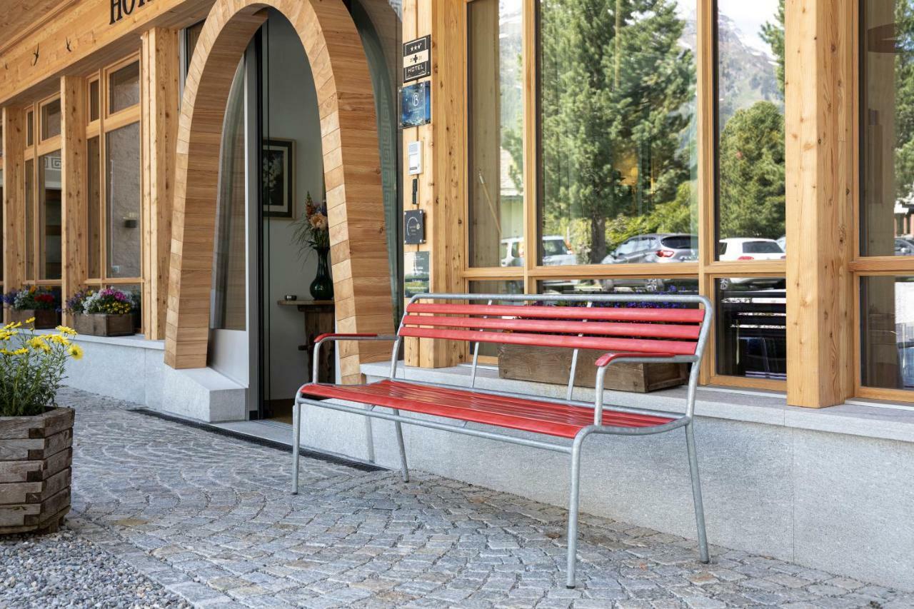 Hotel Chesa Randolina Sils Maria Exterior foto